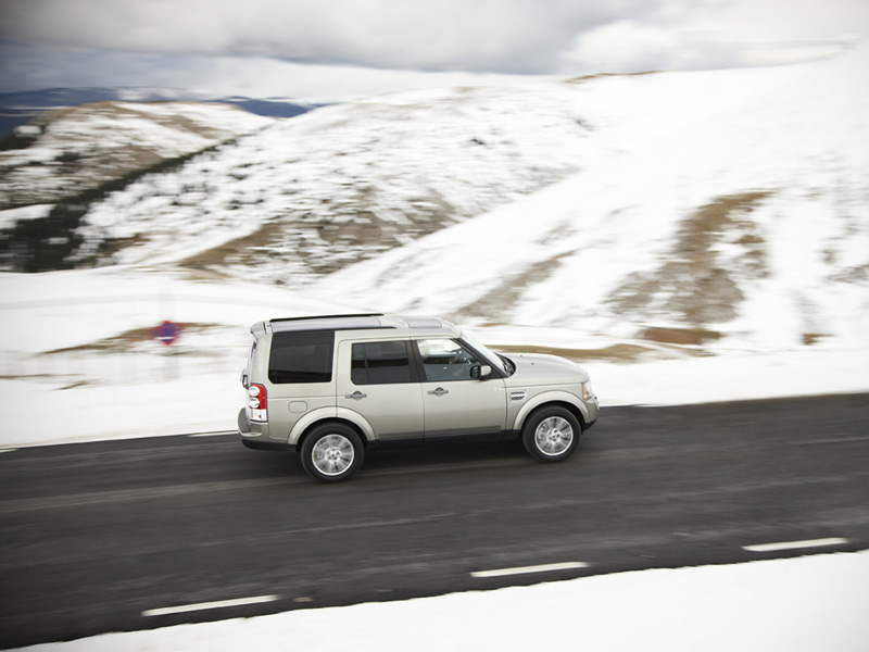 Land Rover Discovery 4 Snow Edition