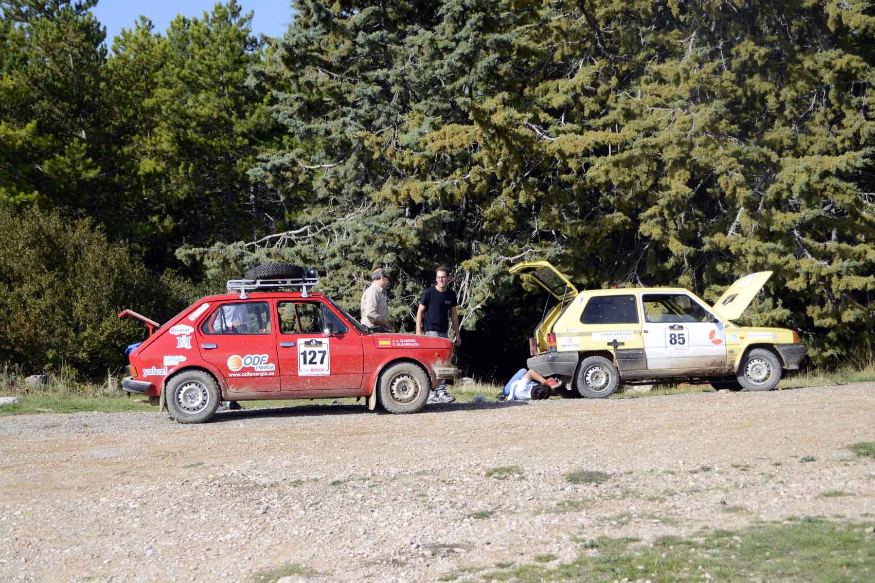 Coches clasicos en el Spain Classic Raid