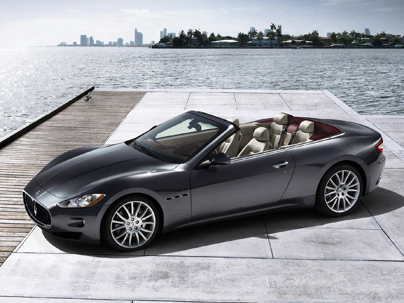 Maserati GranCabrio 2010 exterior