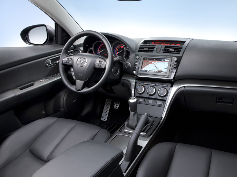 Interior Mazda6 2010