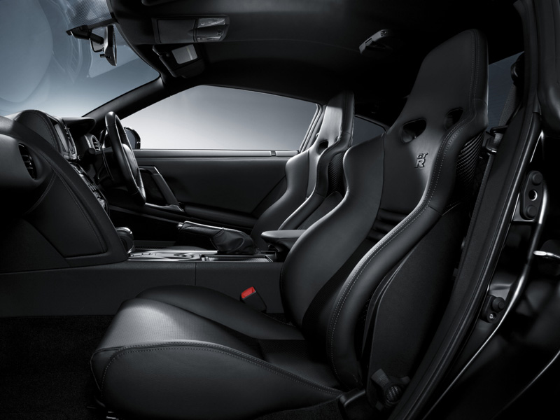 Interior Nissan GT-R Spec V 