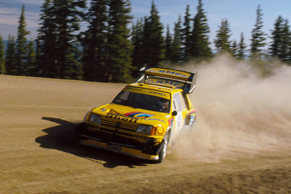 Peugeot 205 T16 en la Subida a Pikes Peak