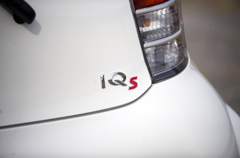 Logo Toyota IQ-S