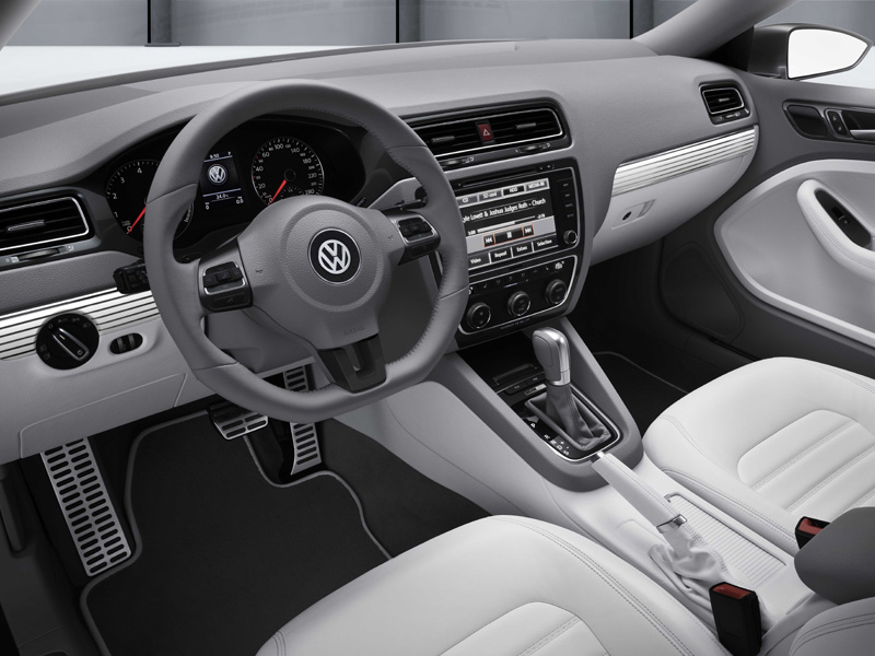 Interior VW New Compact Coupé