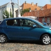 lateral Toyota Yaris 2011