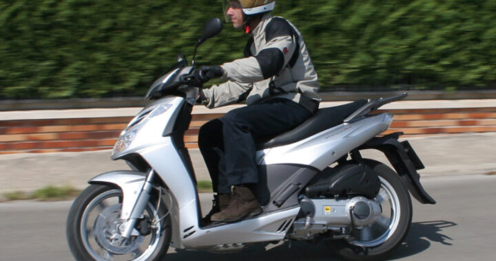 Aprilia Sportcity Cube 300 i.e.
