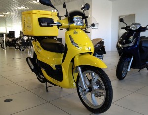 Scooter Peugeot Correos