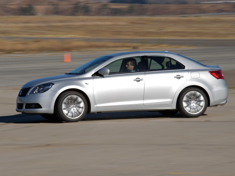 Suzuki Kizashi, llega el cambio japonés